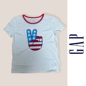 GAP Peace Sign Flag Short‎ Sleeve Flippy Sequin Tee, Size XL, MSRP $22